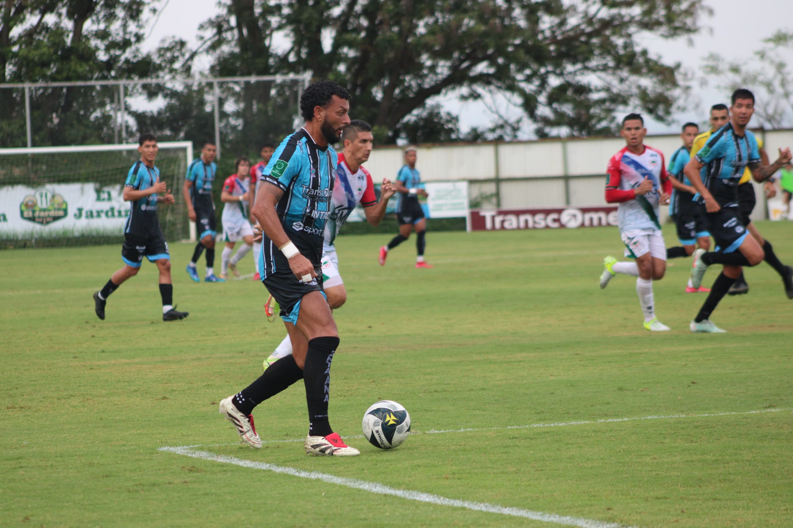 A seis partidos de su destino: Santa Ana FC se prepara para enfrentar a Saprissa