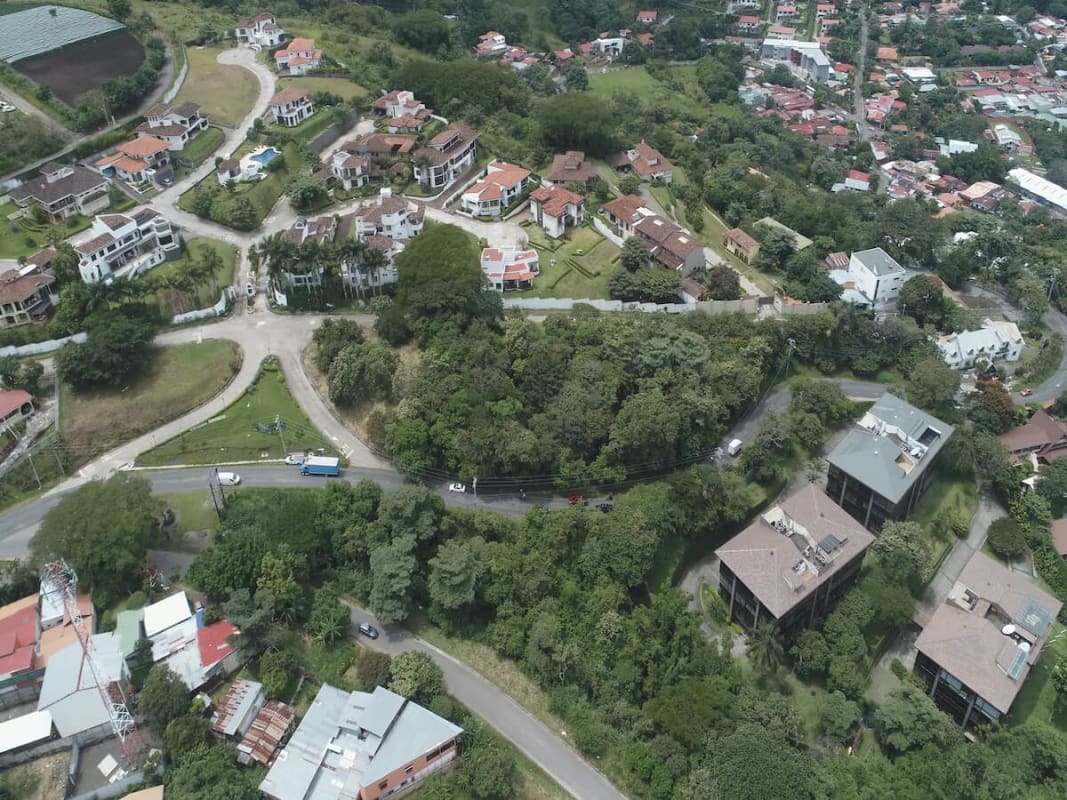 Santa Ana entre los cantones con más alquileres de vivienda en nuestro país