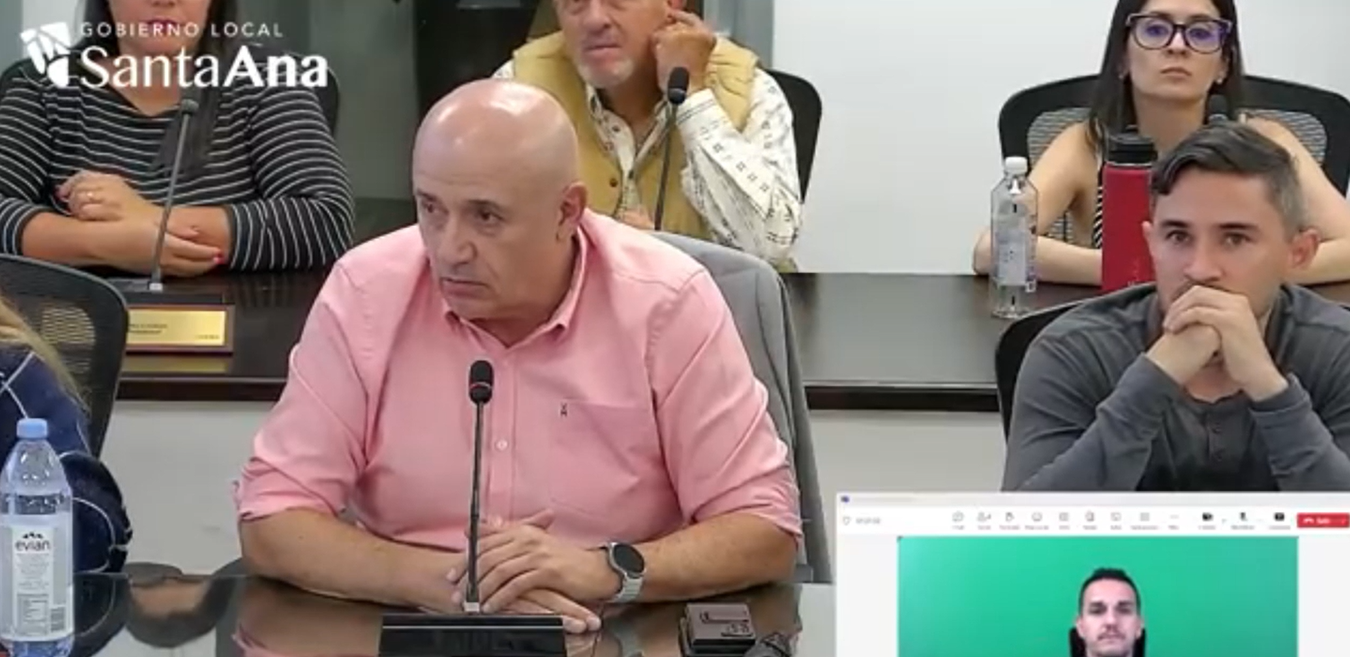 Regidores del PLN piden reubicar fracciones en el Concejo por tema de comunicación pero genera desacuerdo