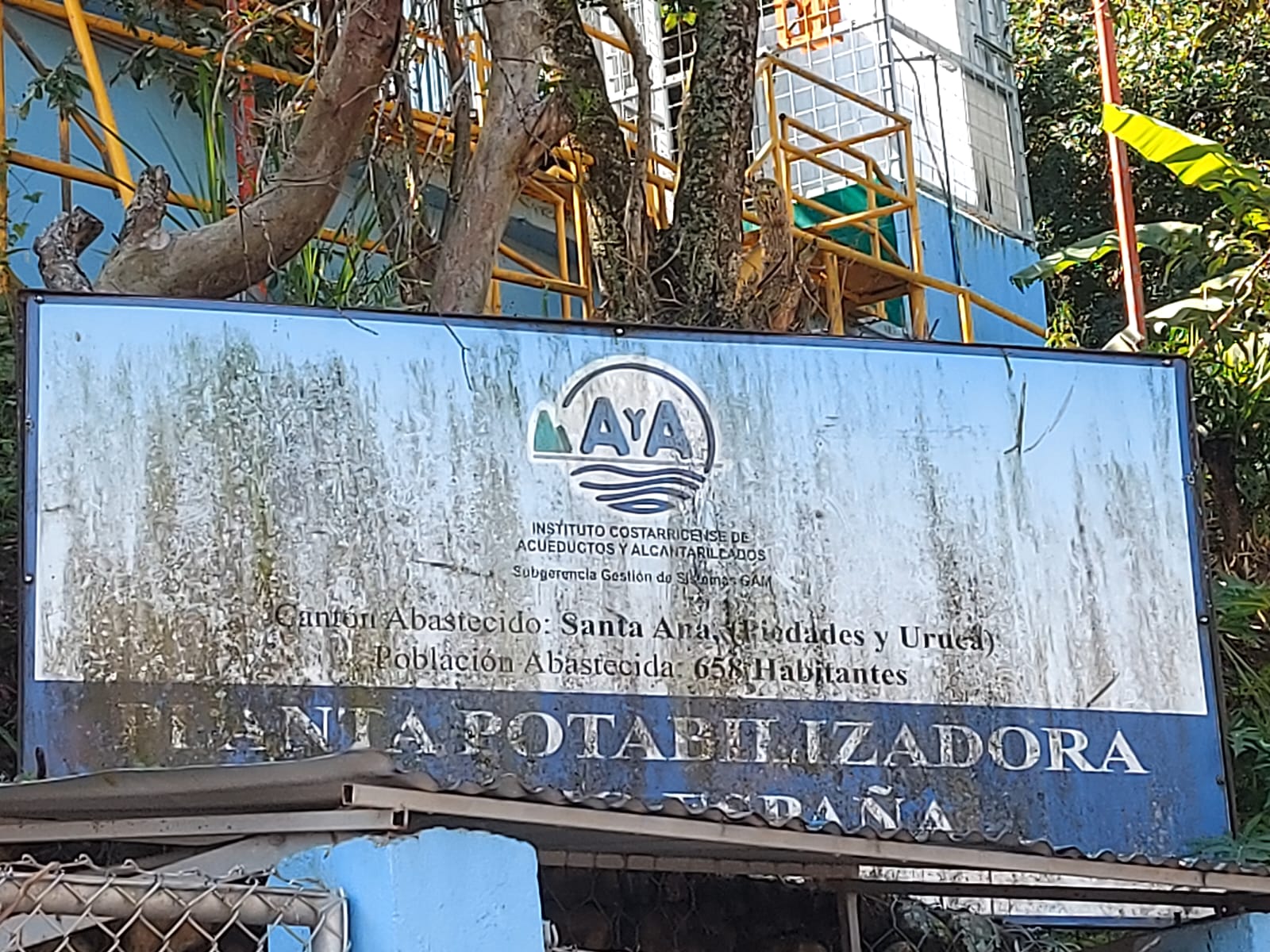 Vecinos de Barrio España podrían tomar las calles si el AyA no les soluciona el problema del agua