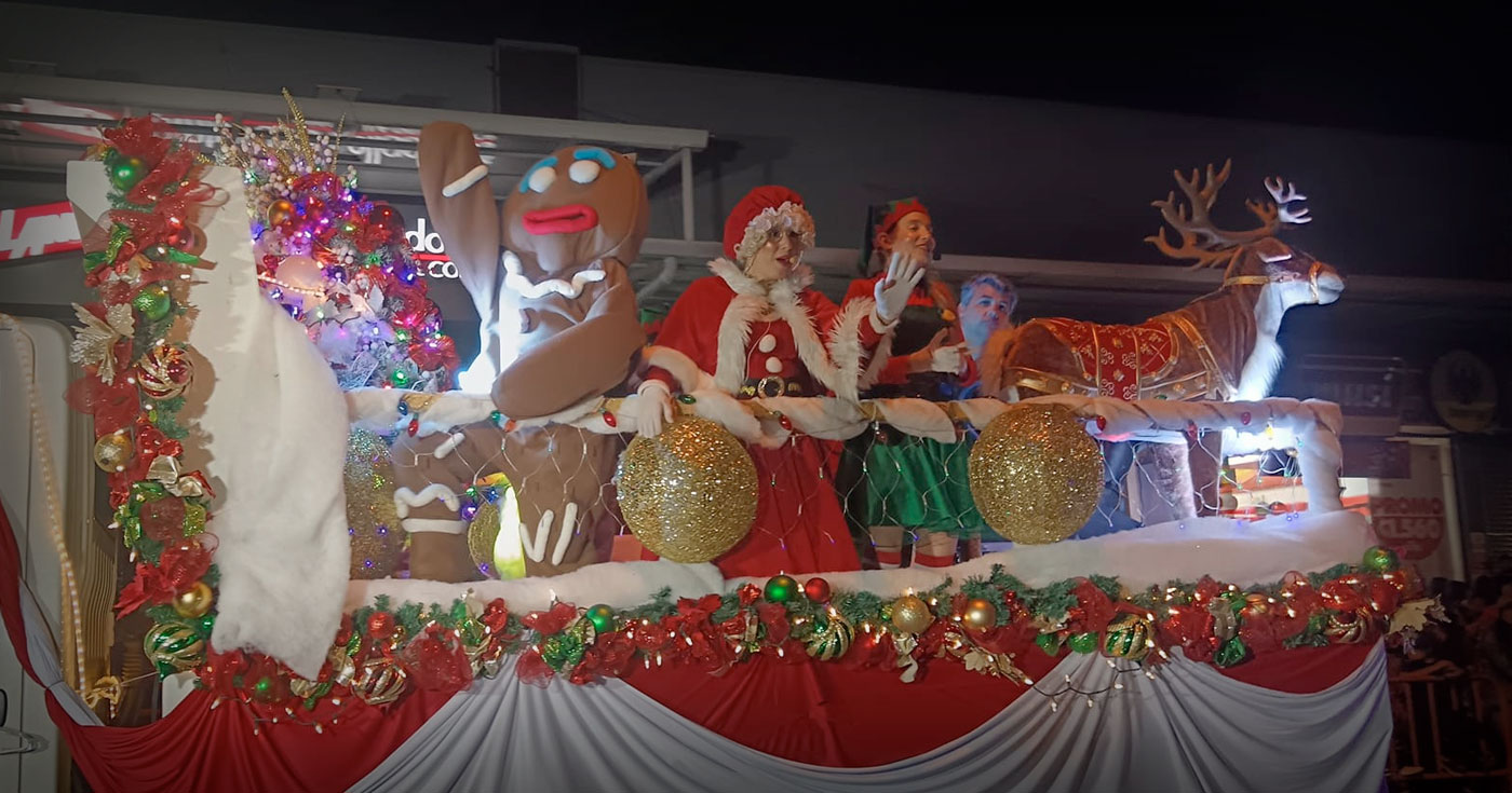 XVIII edición del Desfile Ilusión Navideña llenará de color y música las calles de Santa Ana