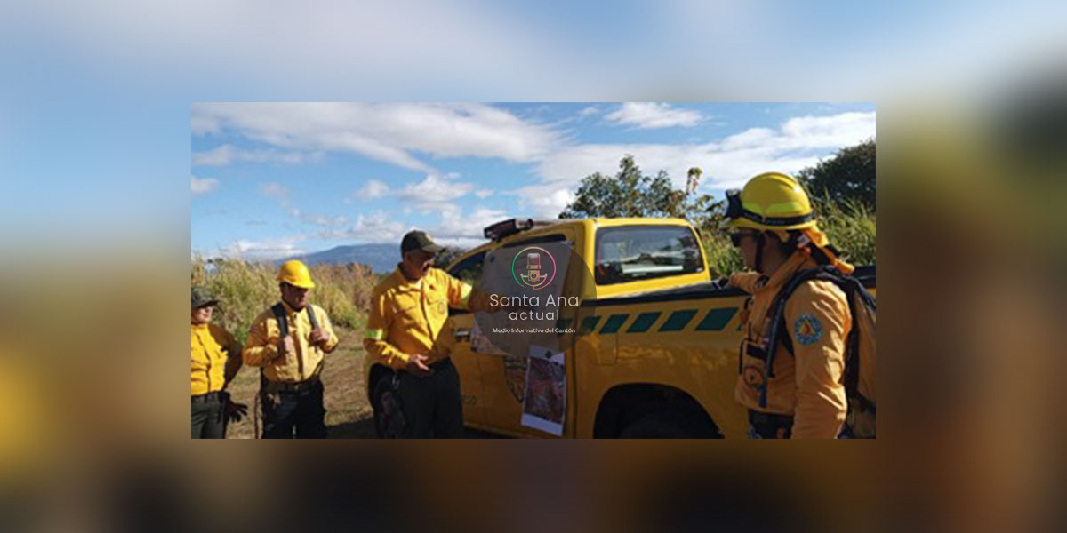 Bomberos Forestales del MINAE refuerzan acciones preventivas en el PANU Lorne Ross