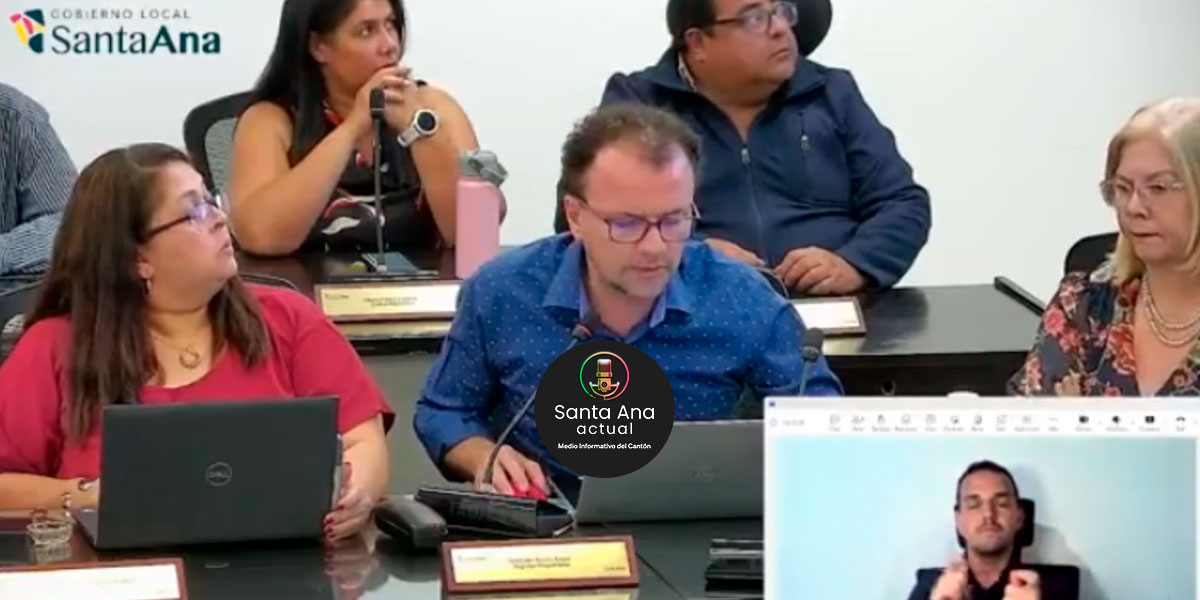 Regidor Gonzalo Rojas expone nuevamente ante el Concejo Municipal fallas en buses de Tapachula