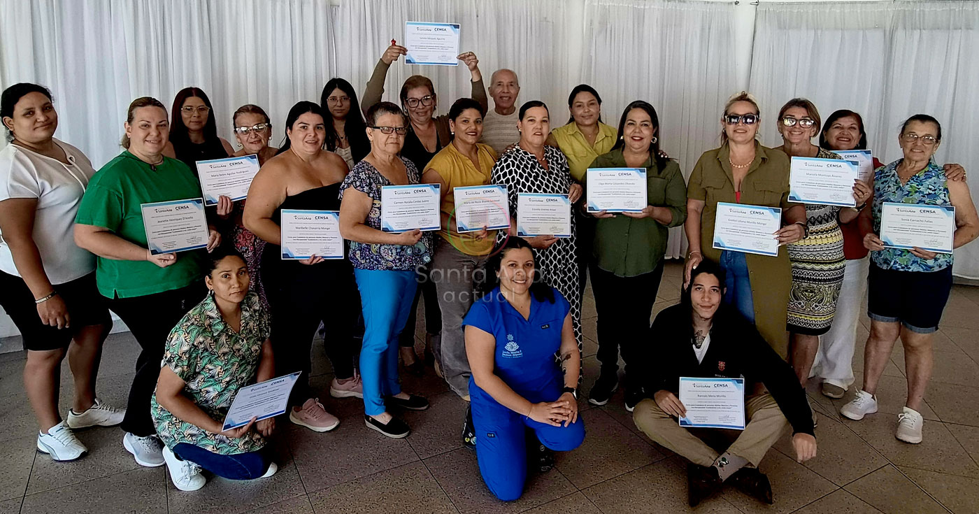 Capacitan a personas dedicadas al cuidado de adultos mayores